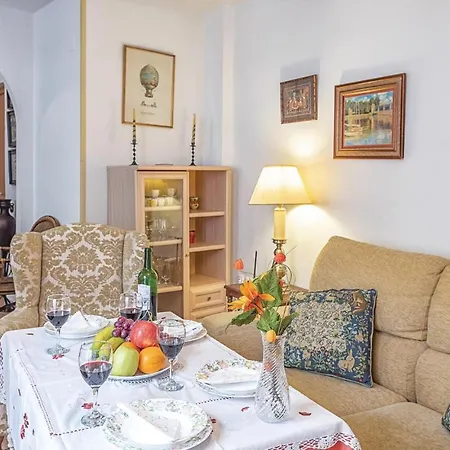 Apartamento Beautiful In With Kitchenette Córdoba